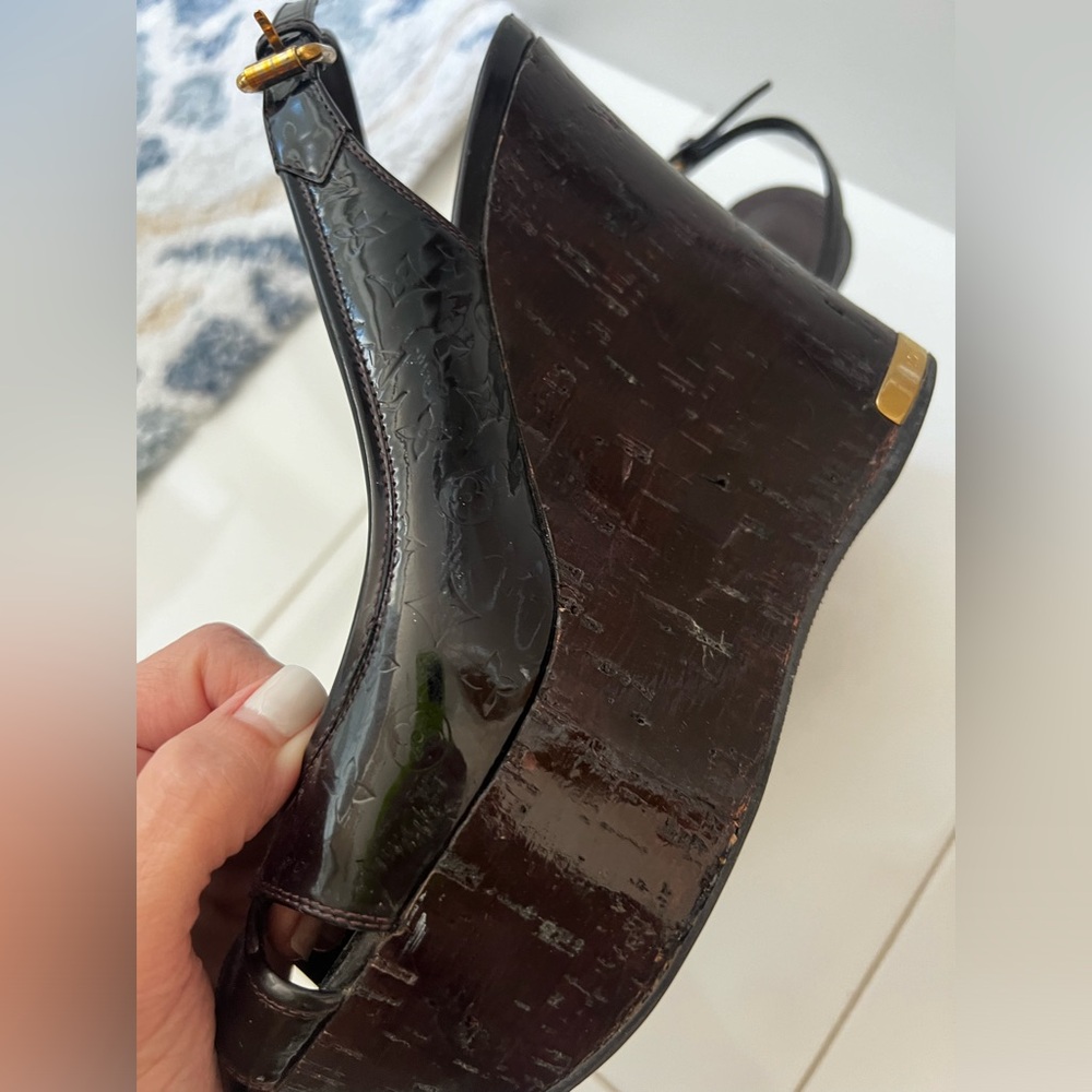 LV Wedges Burgundy